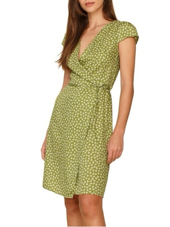 Reformation Dresses & Skirts - Reformation Green Floral Wrap Dress